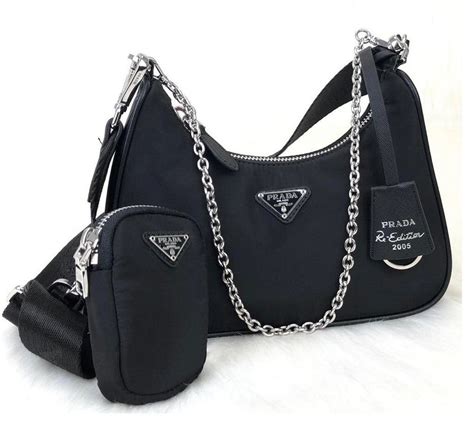 borsa guess tipo prada|bolsas de prada.